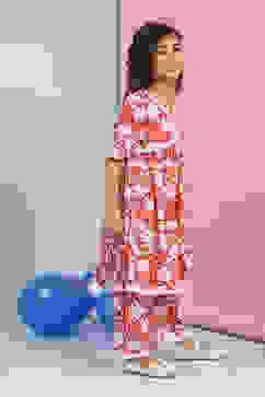 Red Cotton Floral Gathered Kurta Set image number 5