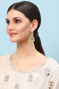 Pearl Earrings image number 3