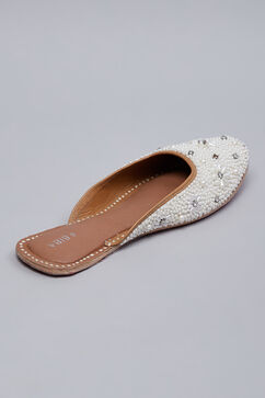 White Pearl Embellished Mules image number 5