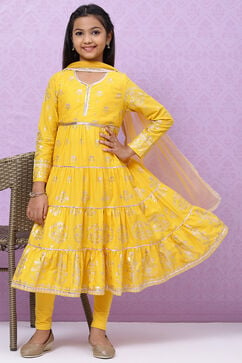 Yellow Cotton Girls Straight Kurta Churidar Suit Set image number 0