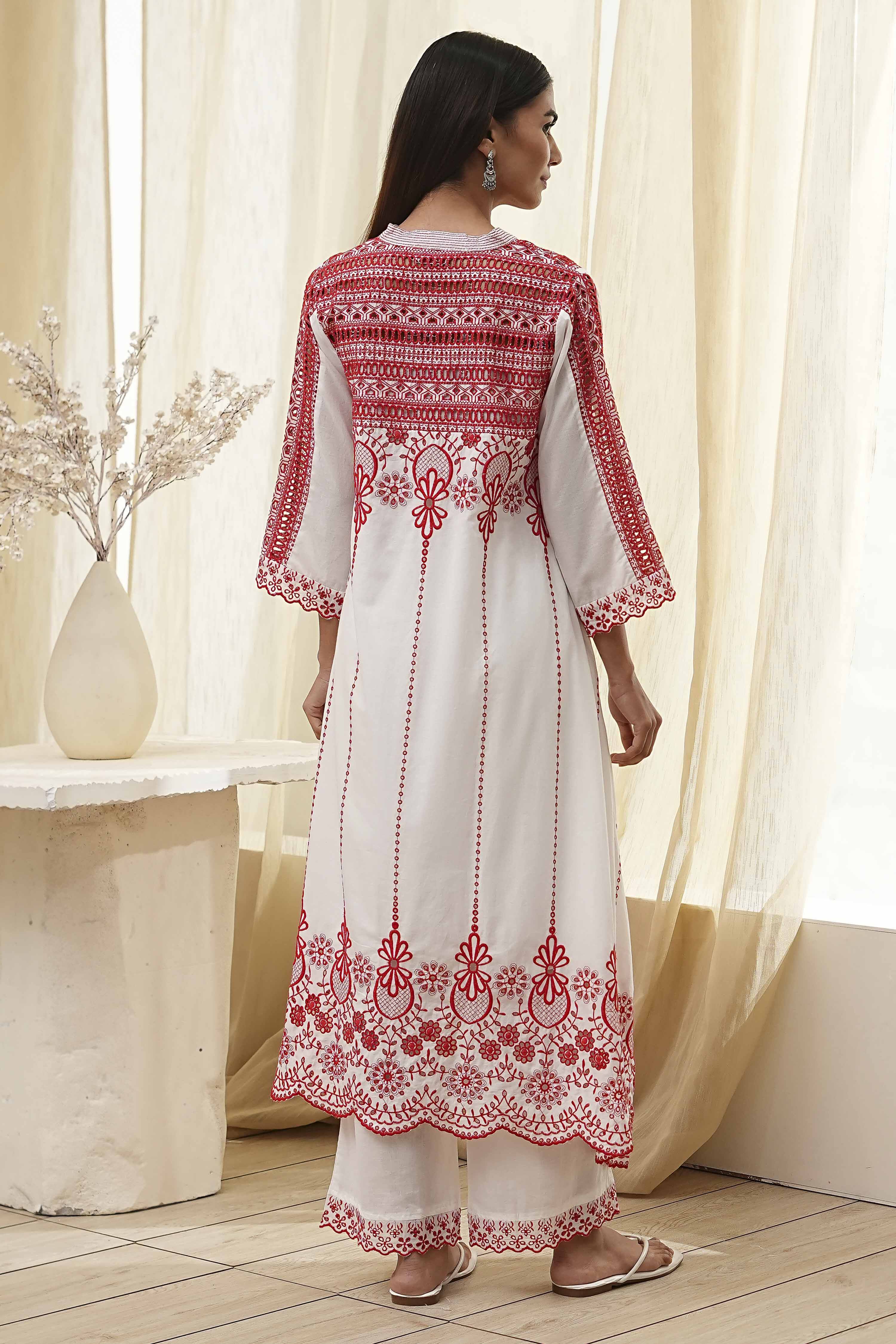 White and Red Cotton Asymmetric Suit Set image number 4
