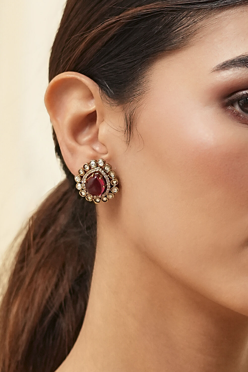 Red Stone Earrings image number 1