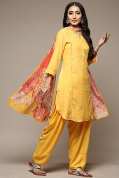 Yellow Cotton Blend Straight Kurta Salwar Suit Set image number 0