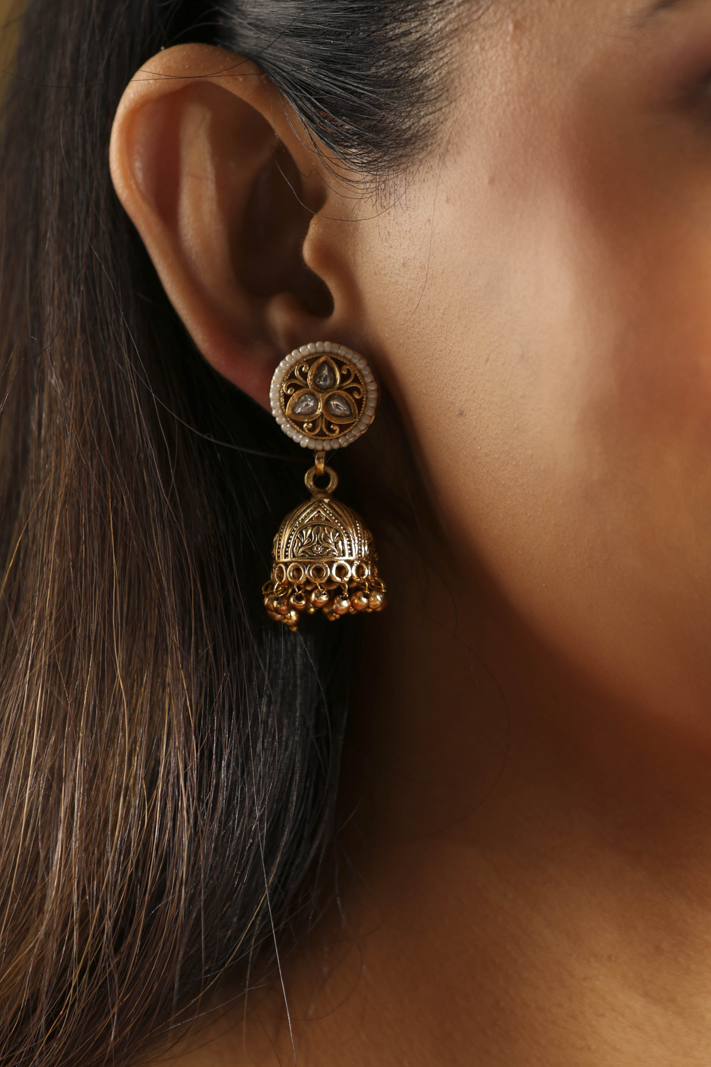 Gold Stone Earrings image number 1