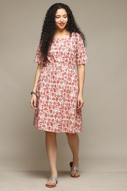 Coral Red Rayon Straight Printed Kurta image number 6