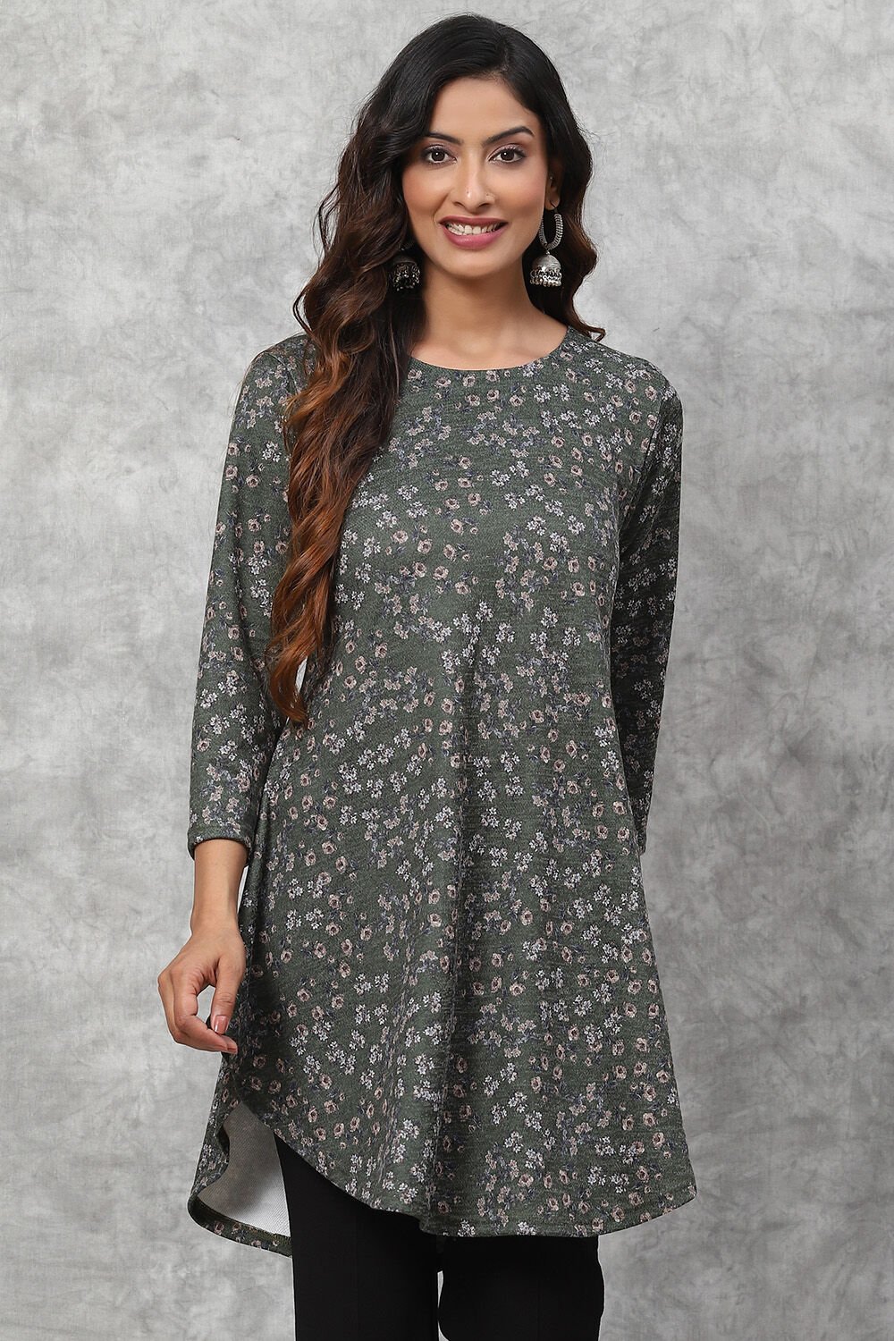 Buy Green Terry Rayon Short Yarndyed Kurti for INR1119.30