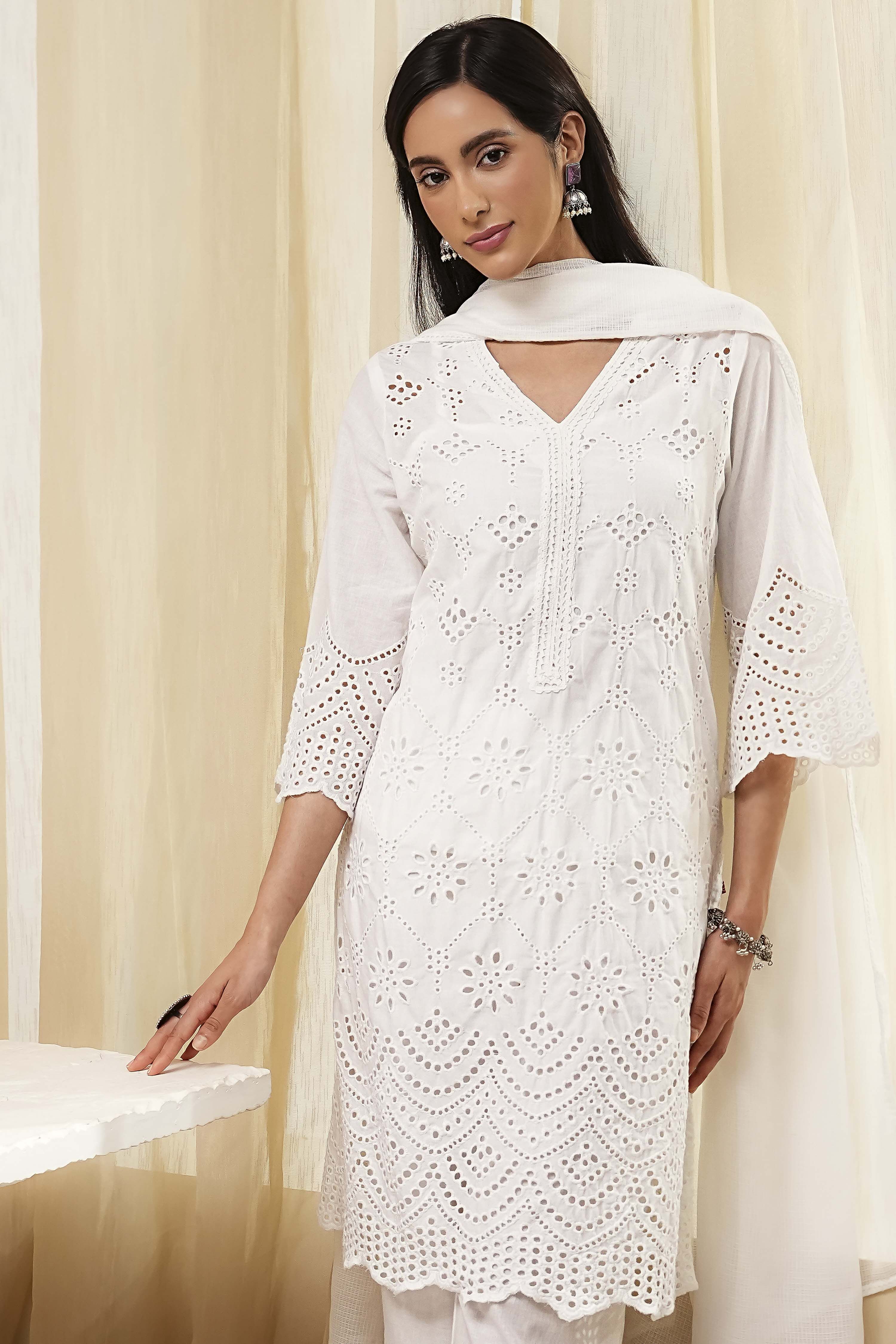 Pink Cotton Schiffli Straight Suit Set image number 7