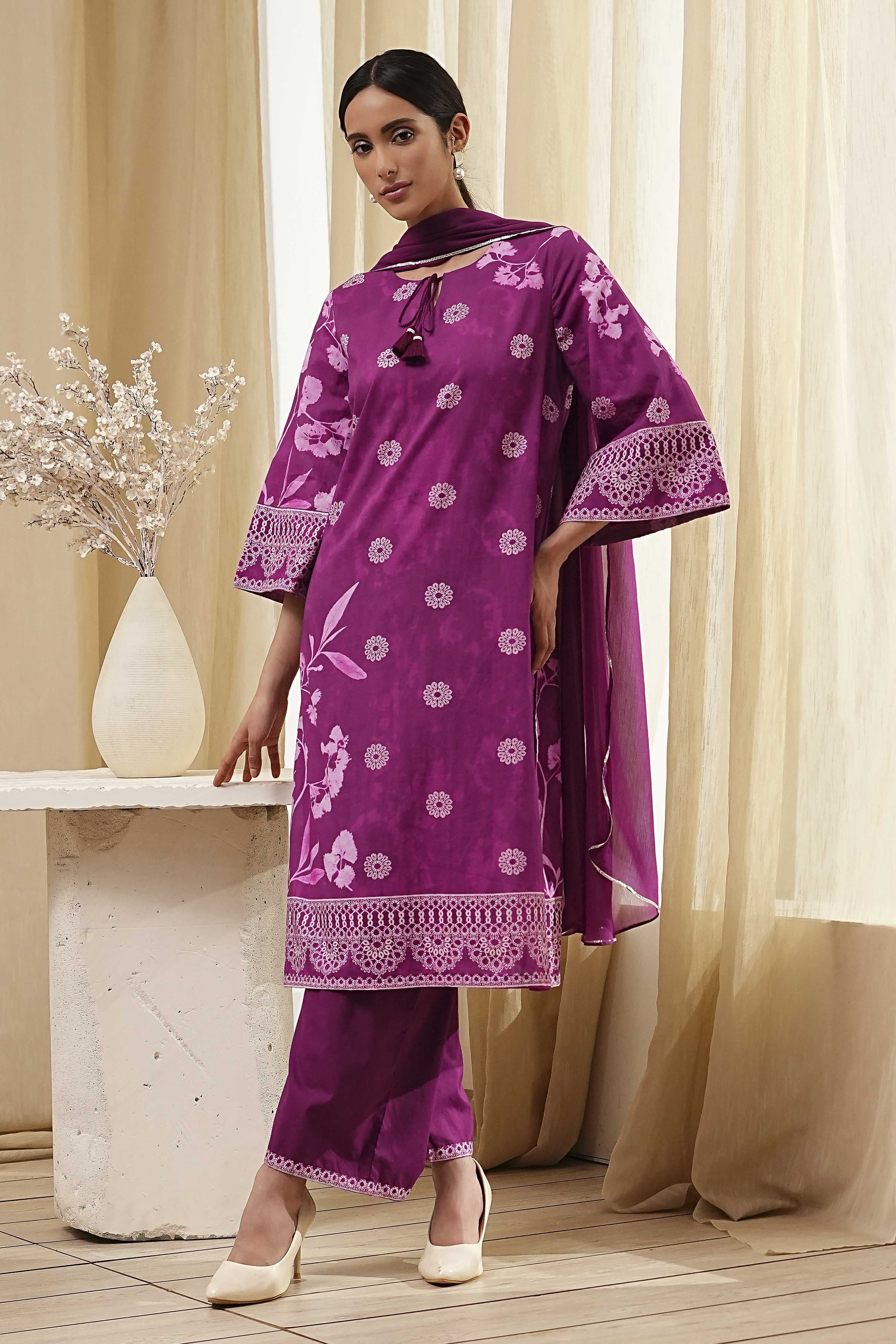 Berry Purple Cotton Straight Suit Set image number 0