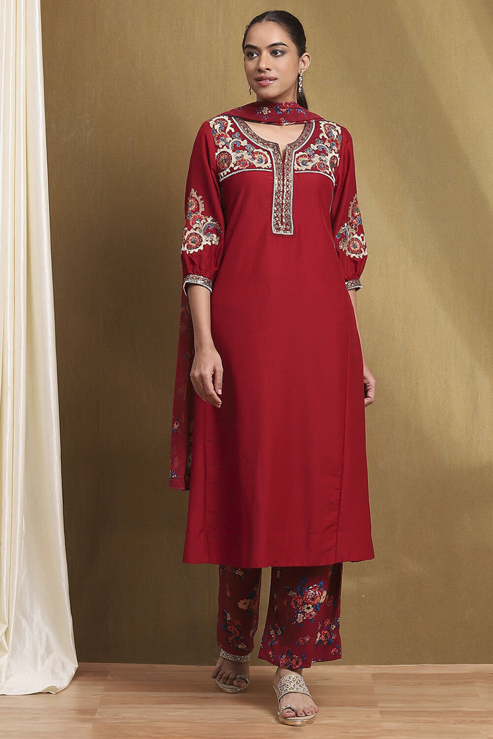 Red Silk Embroidered A-Line Suit Set image number 6