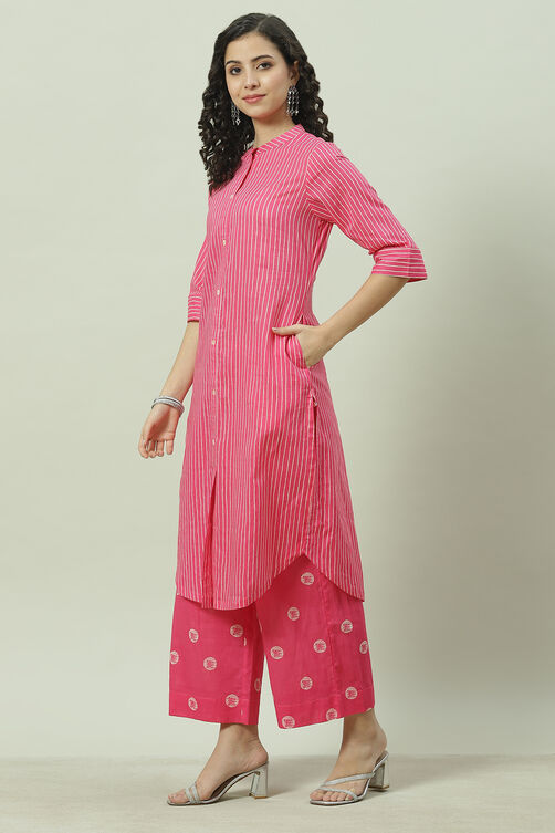 Magenta Cotton Straight Kurta Regular Pants Suit Set image number 0