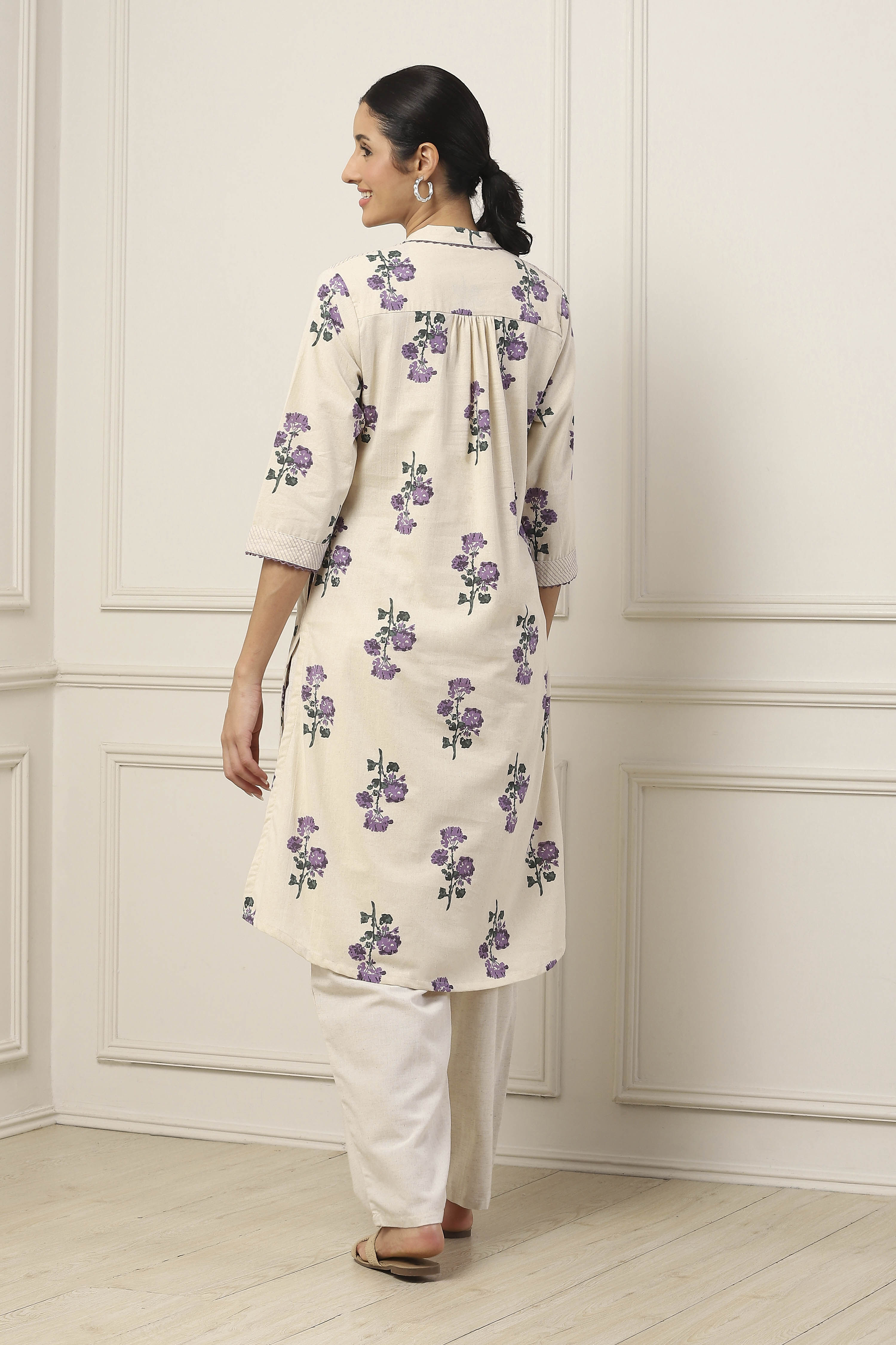 Purple Cotton A Line Kurta image number 3