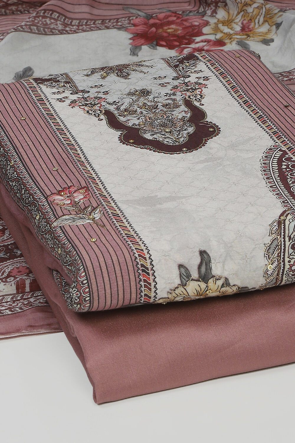 Grey Muslin Unstitched Suit Set image number 5