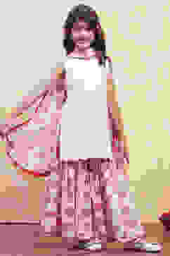 Red and White Cotton Schiffli Straight Suit Set image number 5