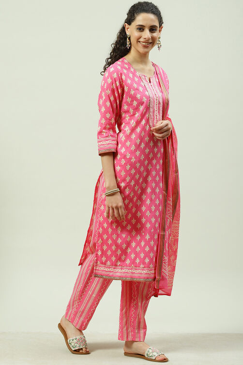 Pink Cotton Screen Print Unstitched Suit Set image number 6