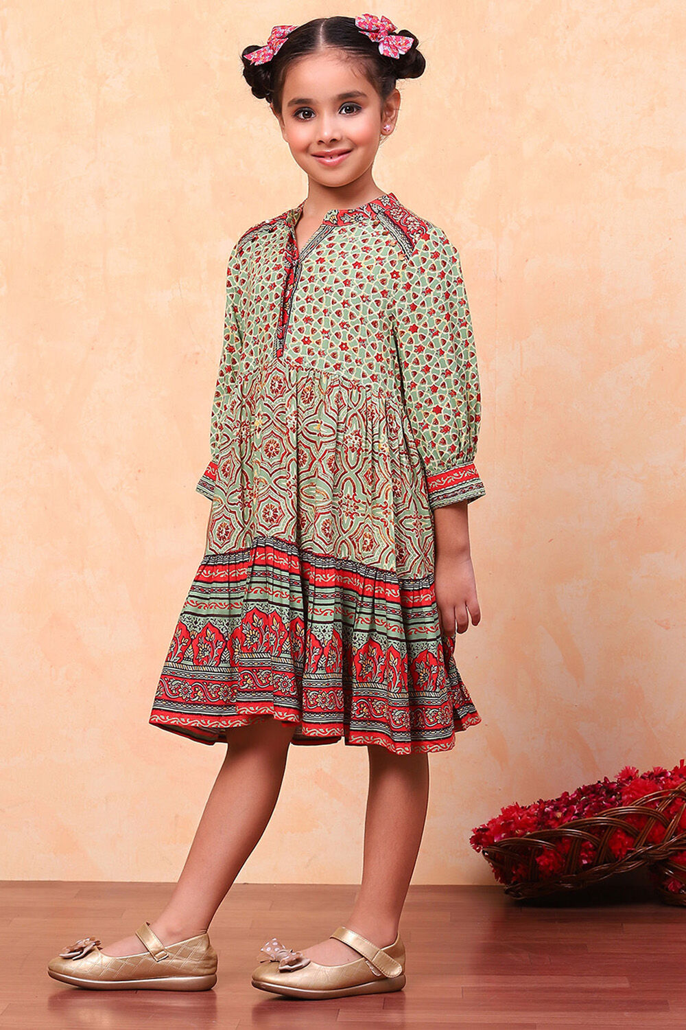 Green Printed Flared Tiered Dress image number 4