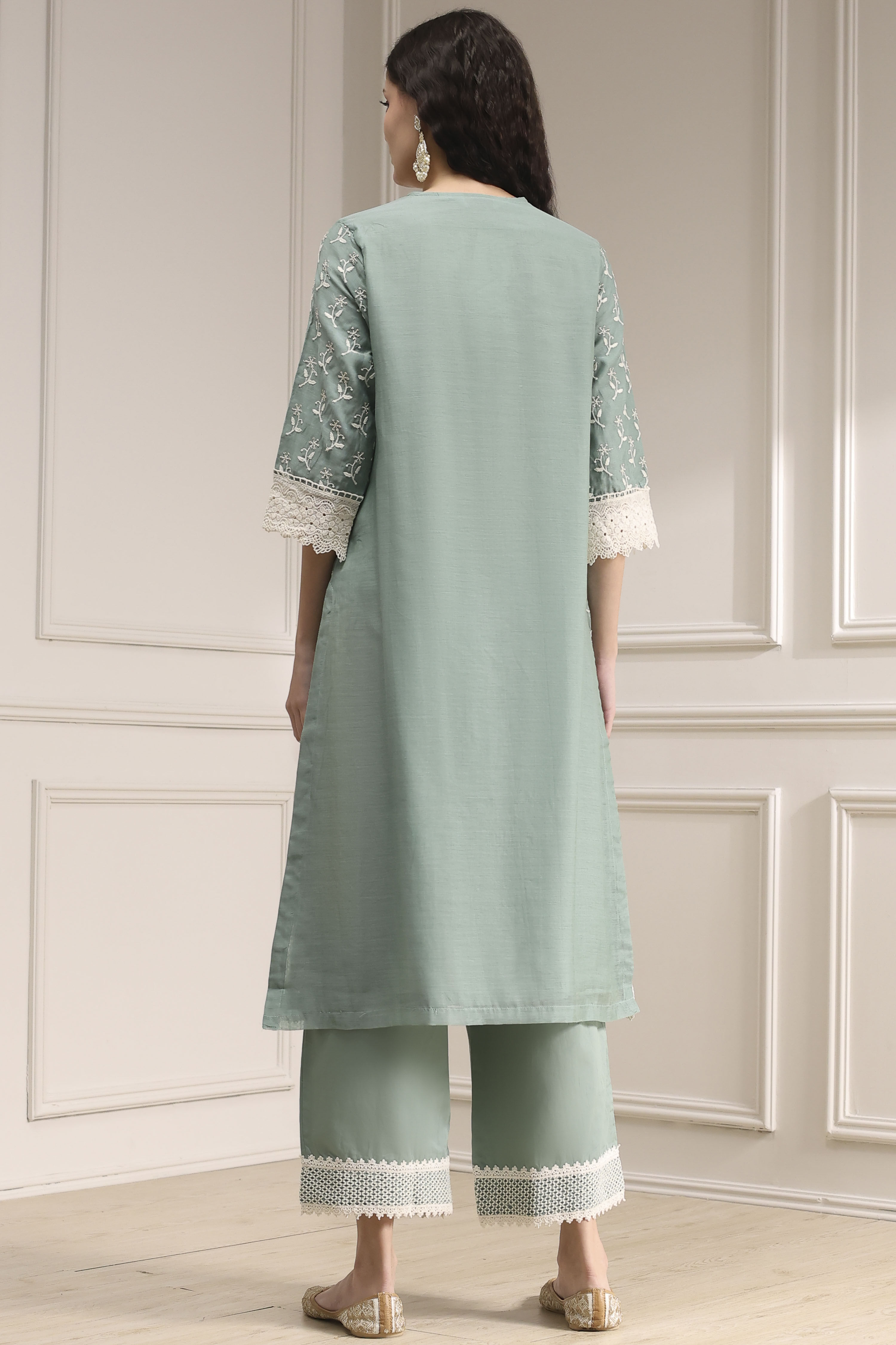 Sap Green Chanderi Straight Suit Set image number 4