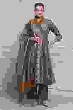 Brown Cotton Anarkali Yarndyed Suit Set image number 6