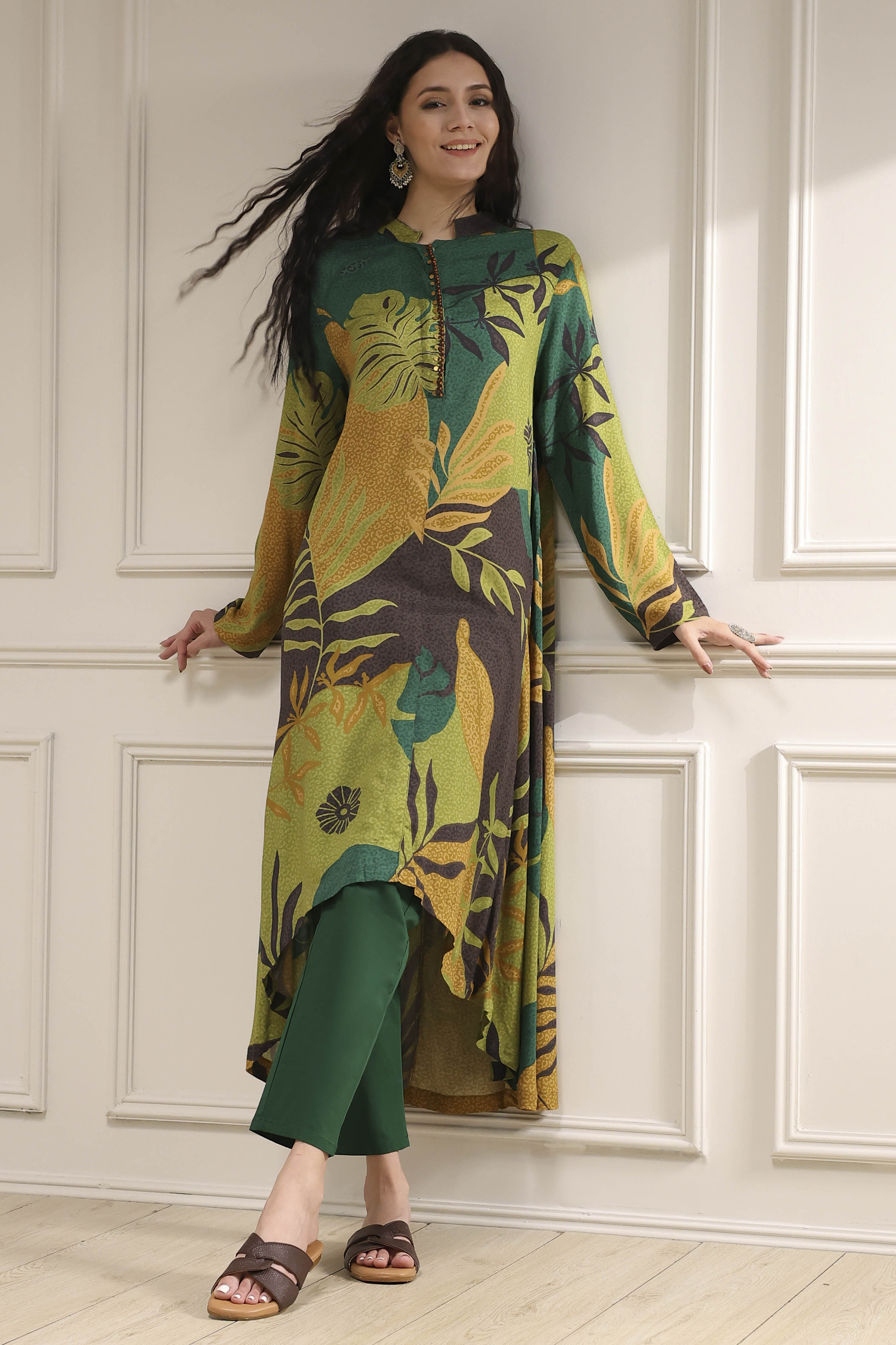 Multi-Colored Printed Asymmetric Kurta image number 0