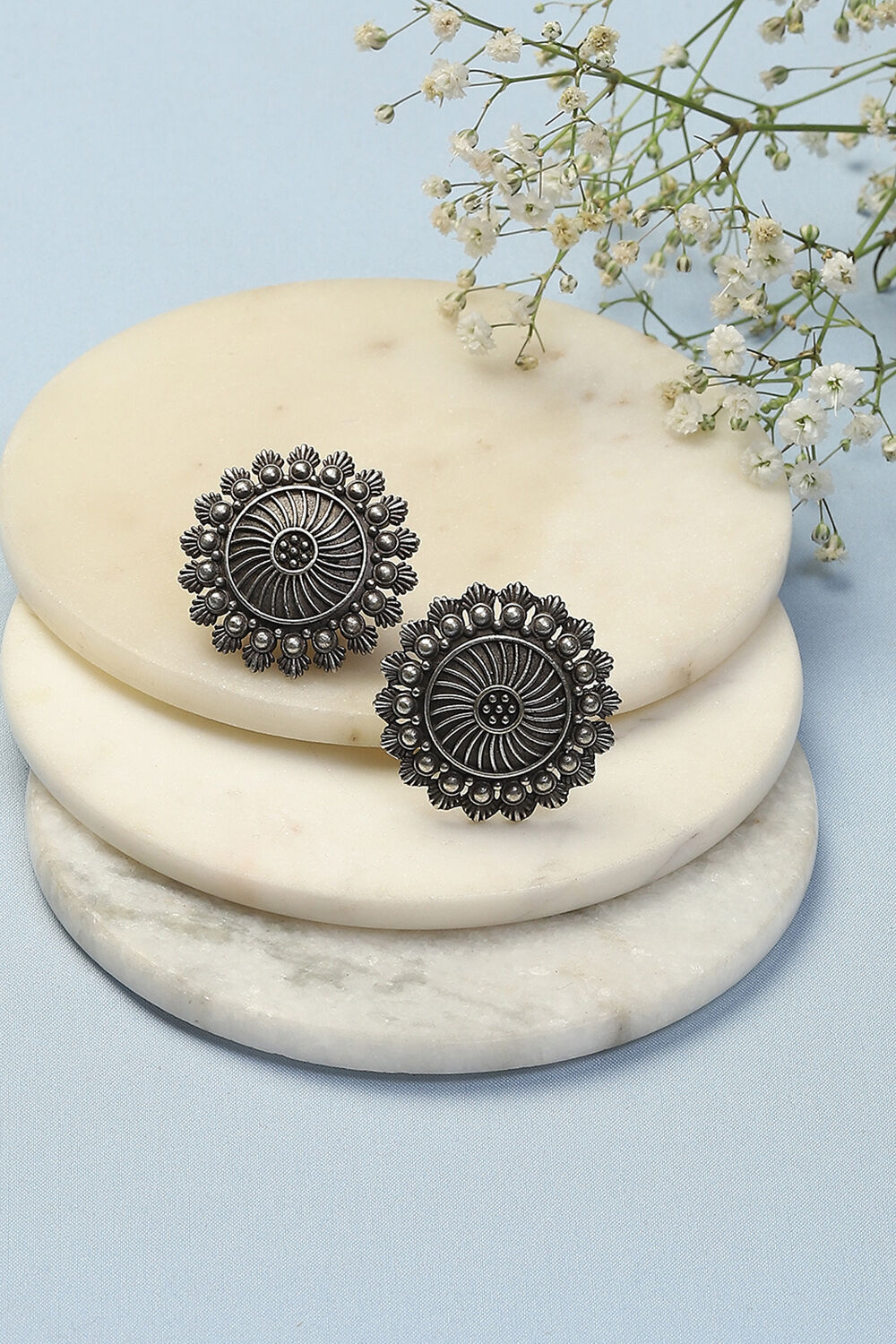 Oxidised Brass Earrings image number 0