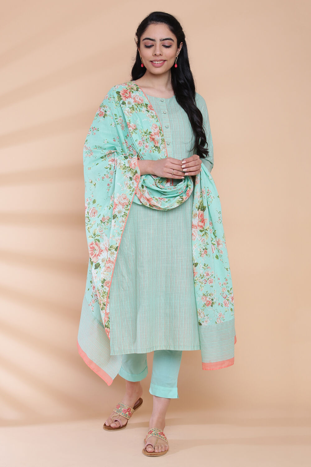 Buy Sea Green Cotton Straight Kurta Slim Pant Suit Set for N A0.0