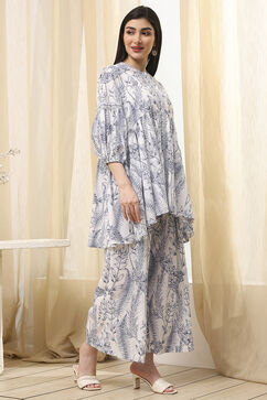 Off-White-Blue Cotton Straight Fusion Set image number 3