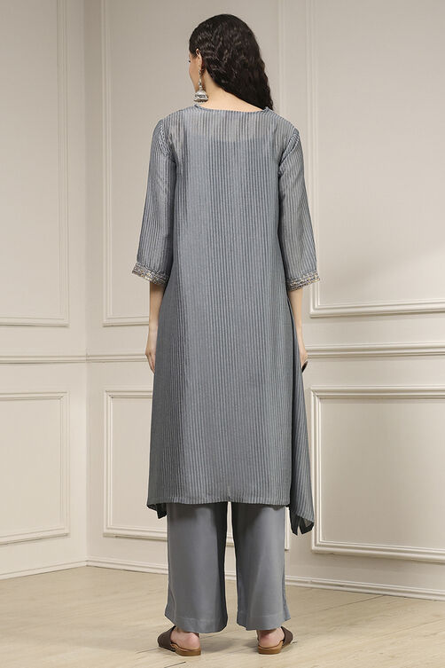 Green Striped Straight Suit Set image number 4