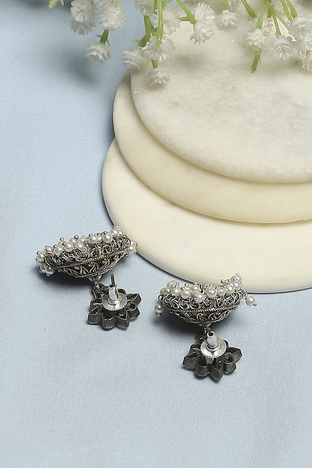 Mint Green Stone Earrings image number 2