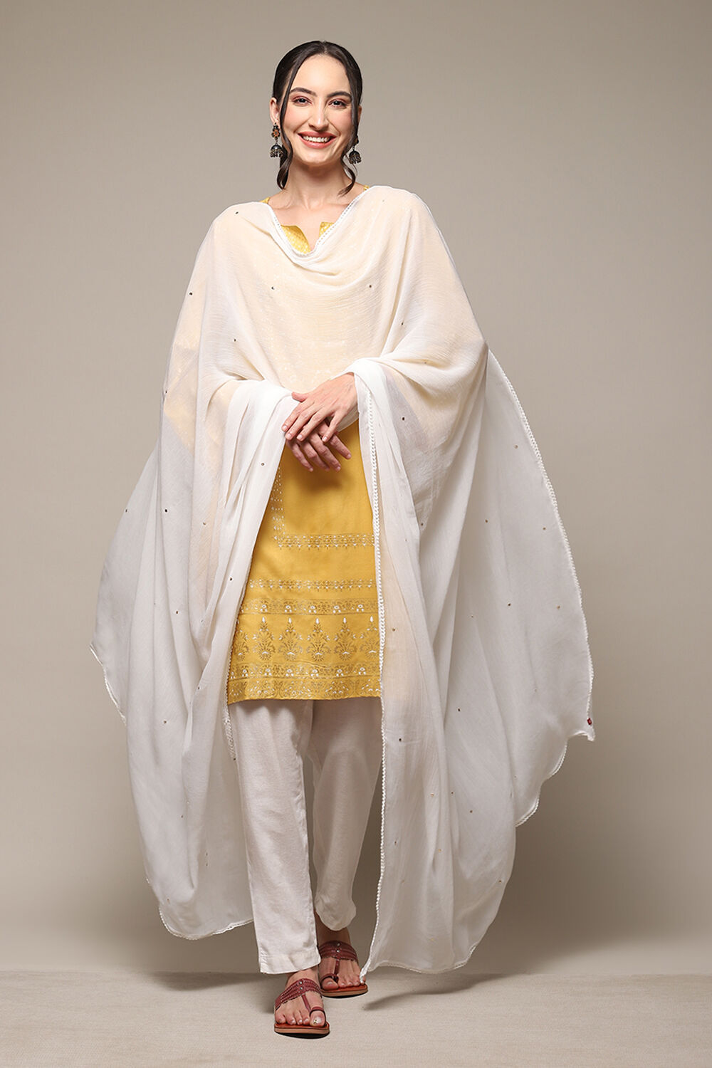 Buy Latest Collection of Dupattas Ethnic Indian wear and Dupattas