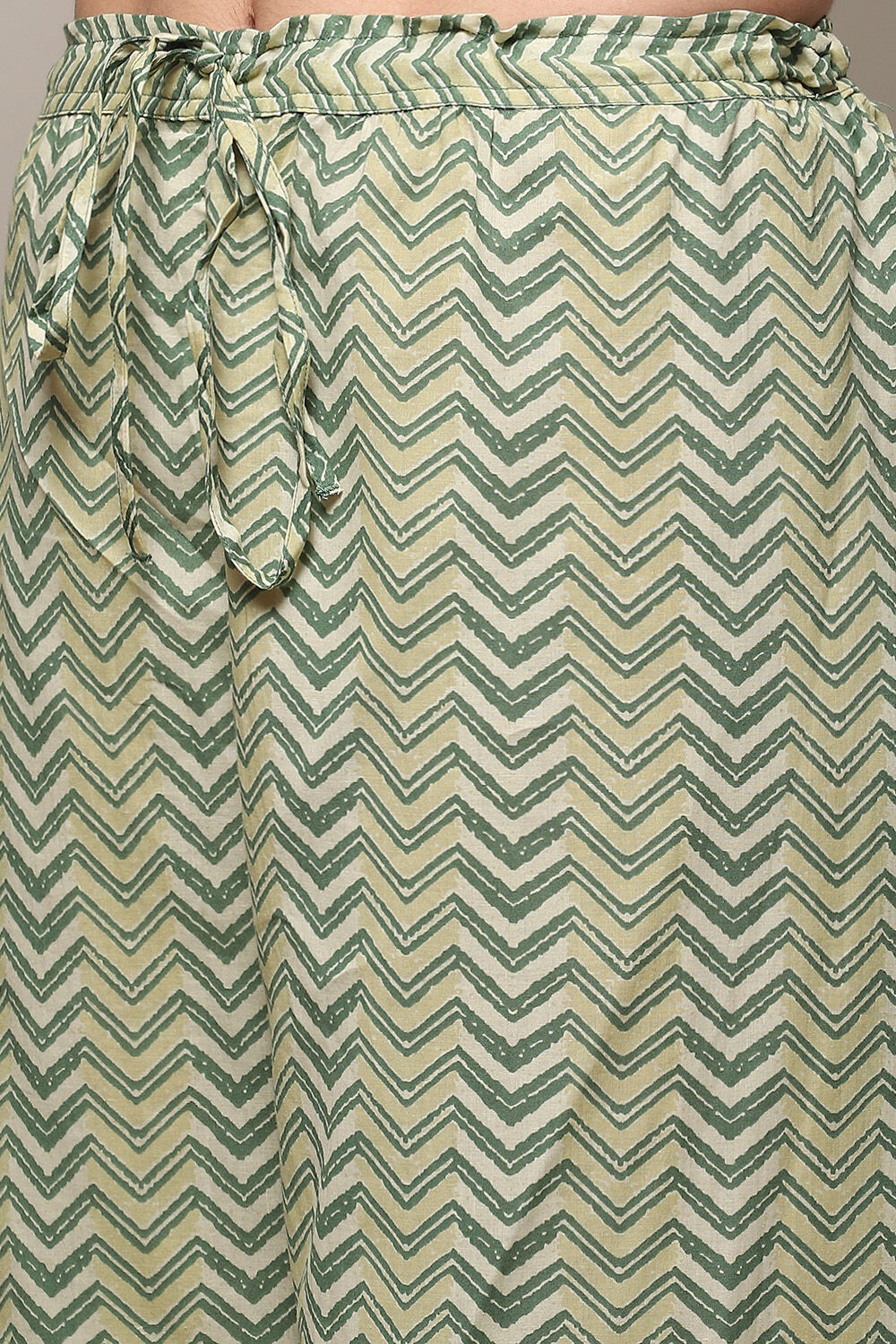 Sap Green Cotton Straight Kurta Palazzo Suit Set image number 2