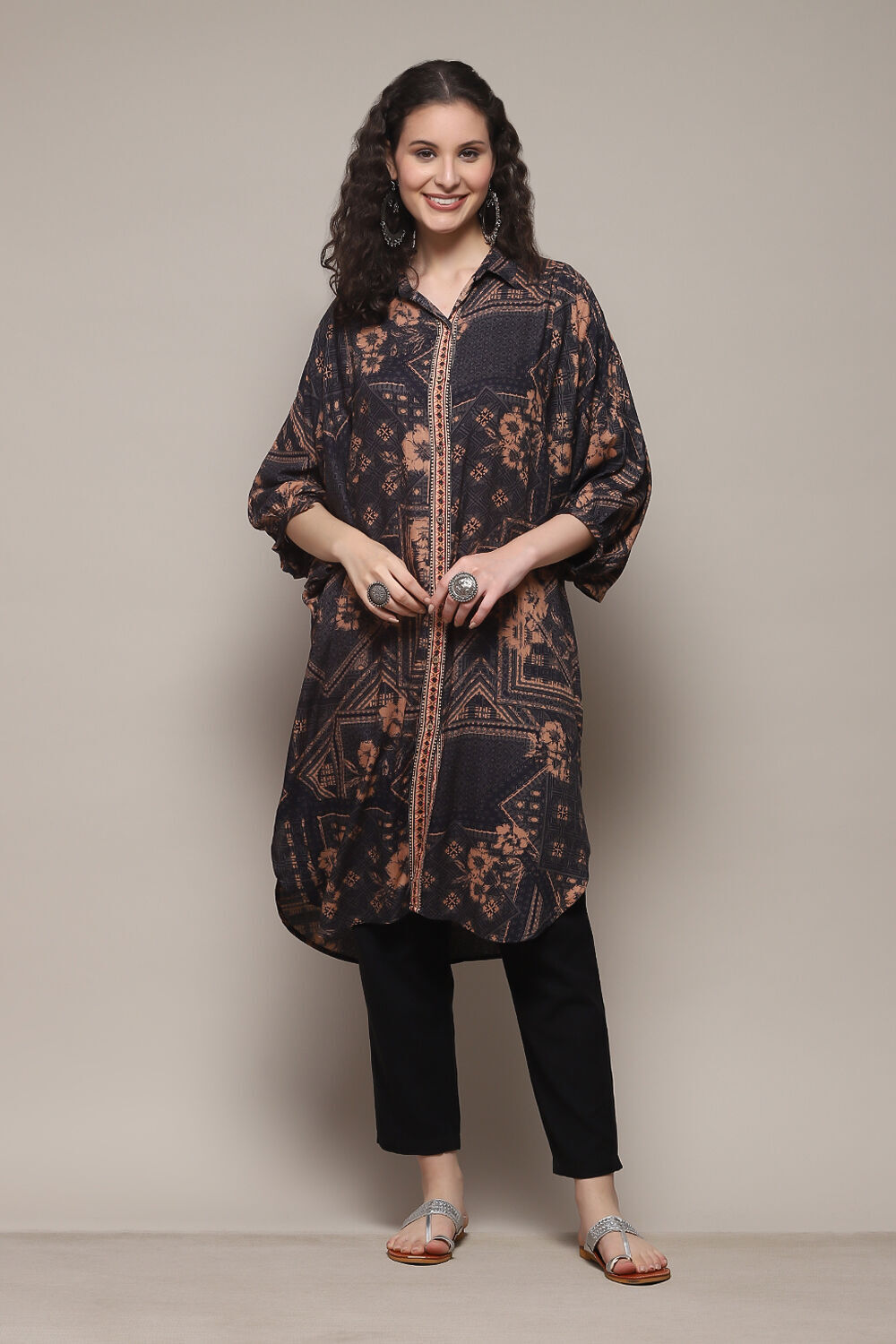 Black Rayon Slub Printed Jacket image number 5