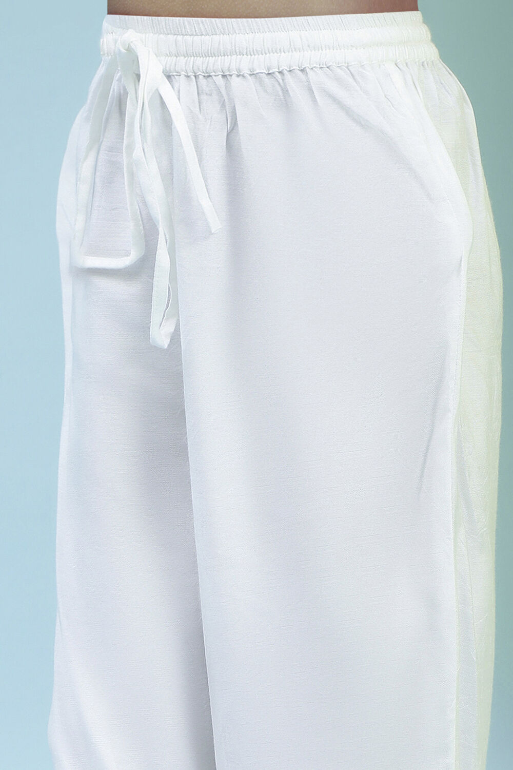 Off-White Net Embroidered Flared Suit Set image number 2