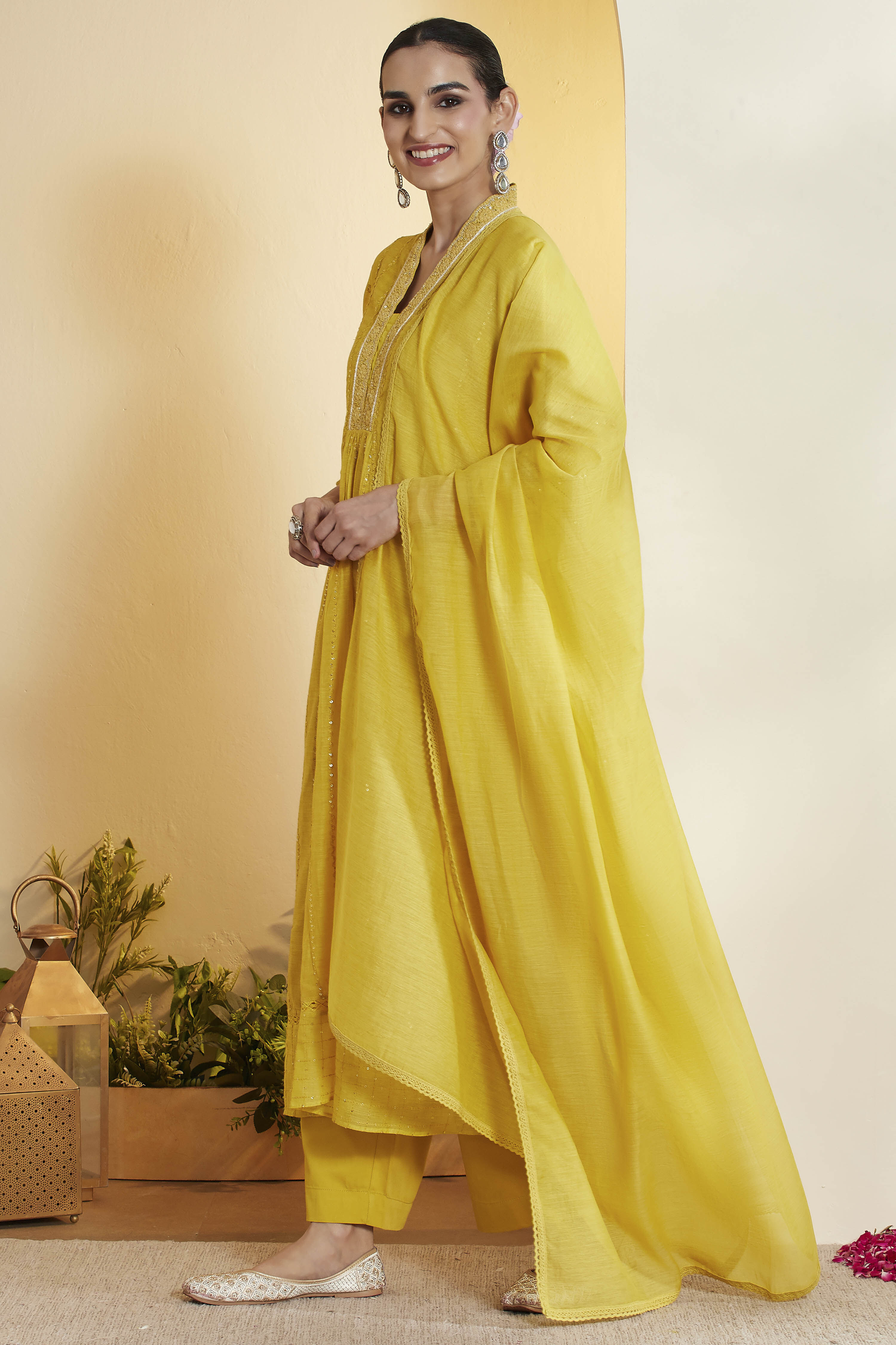Mustard Cotton Silk Embroidered Straight Kurta Set image number 4