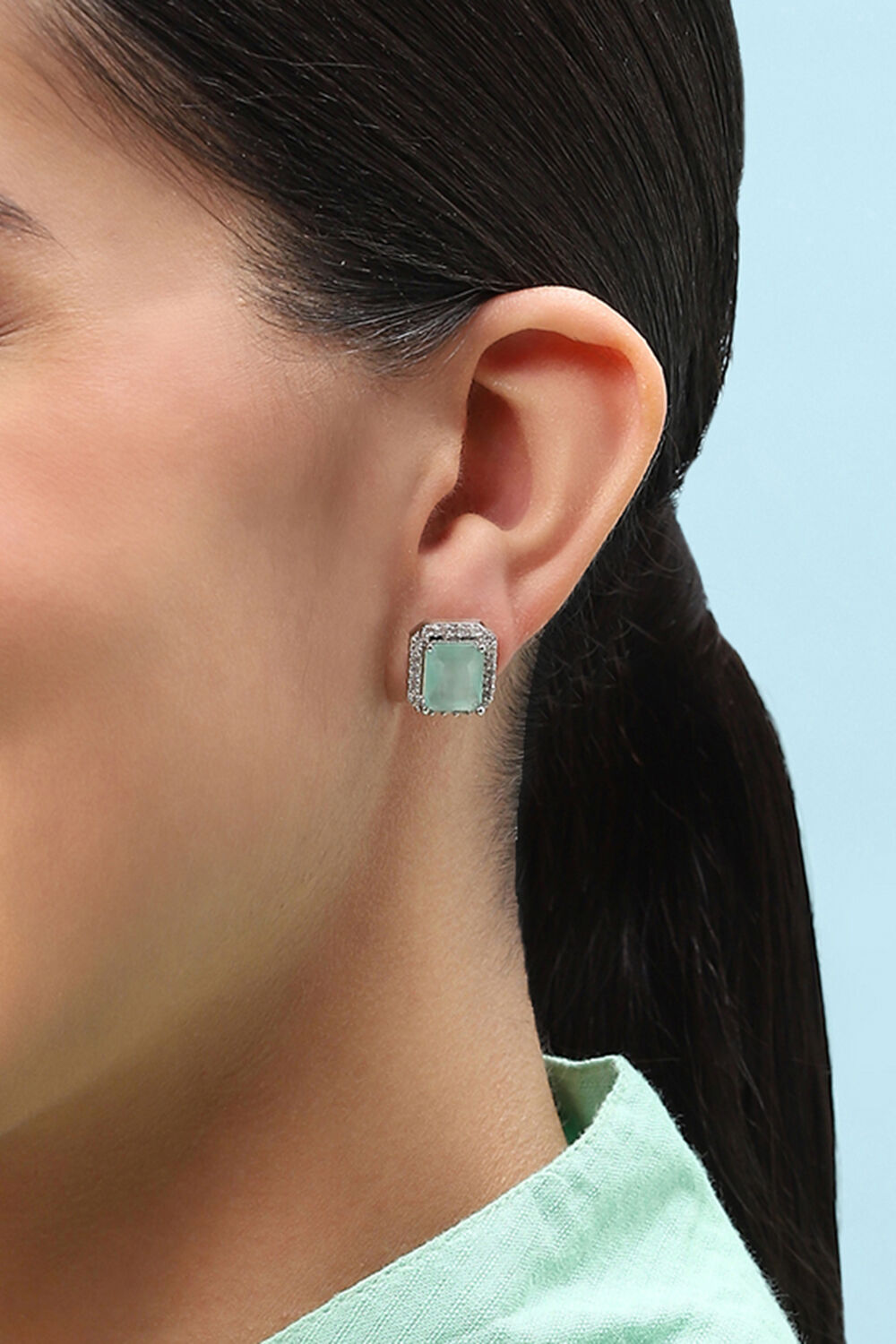 Mint Green Brass Necklace Set image number 3