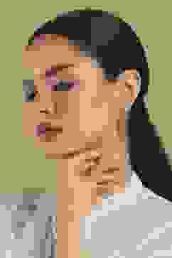 Off White Brass Jhumka image number 3