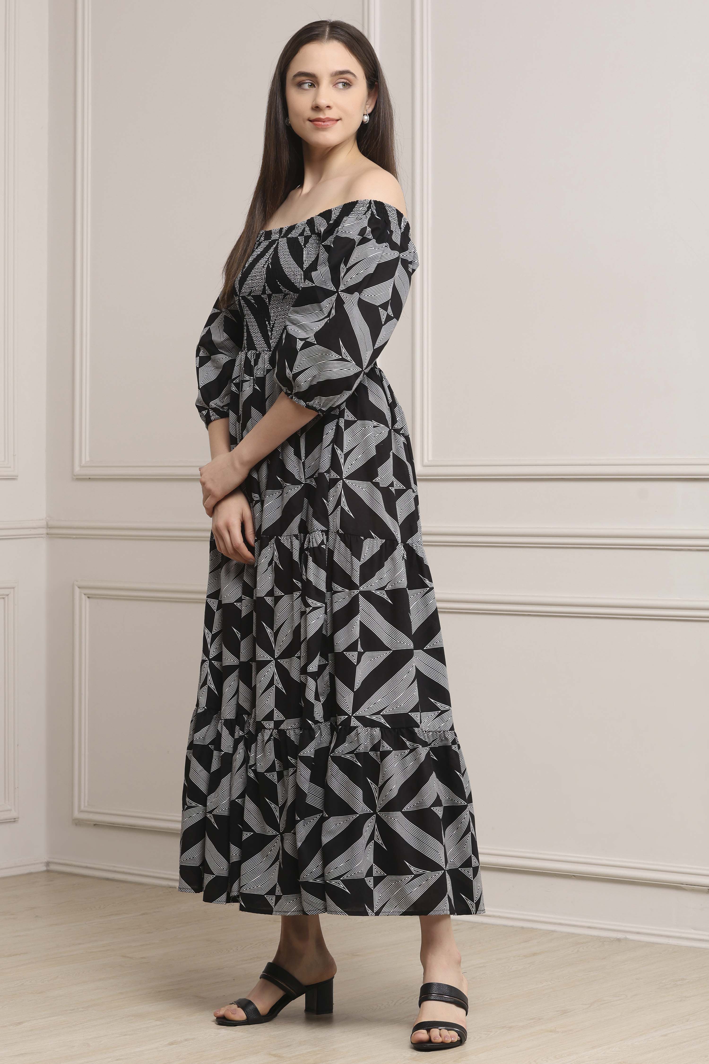 Black Cotton Printed Tiered Dress image number 2