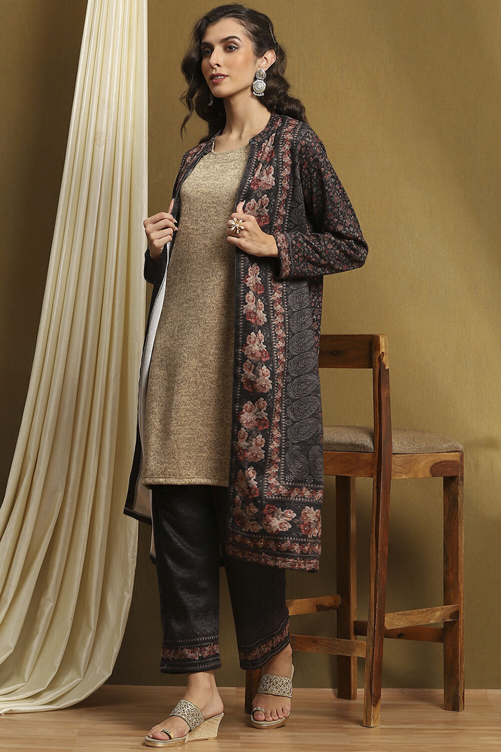 Black Polyester Straight Kurta Pants Set image number 0