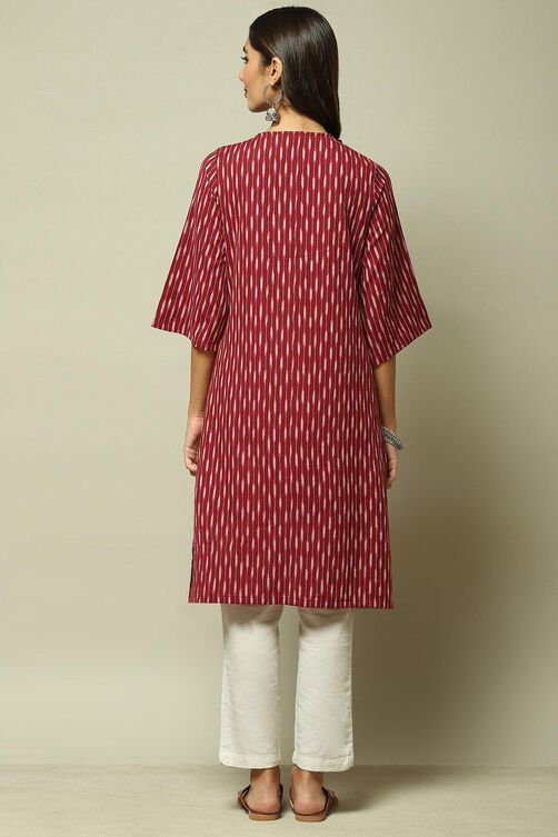 Maroon Cotton IKAT Straight Yarndyed Kurta image number 4