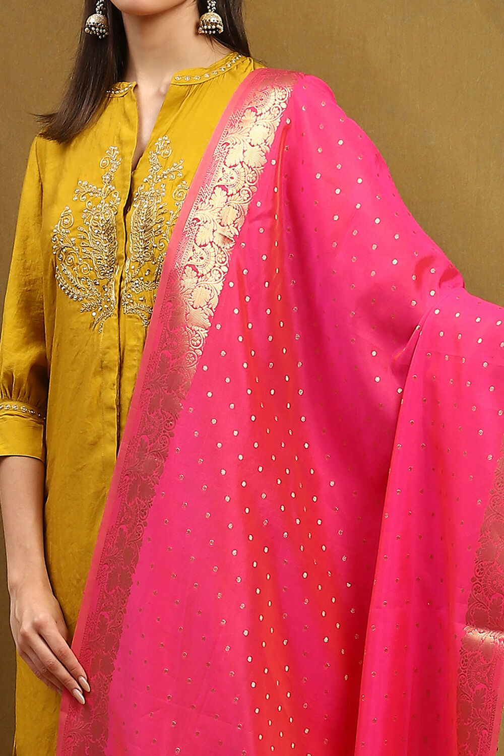 Pink Yarn-Dyed Festive Dupatta image number 1