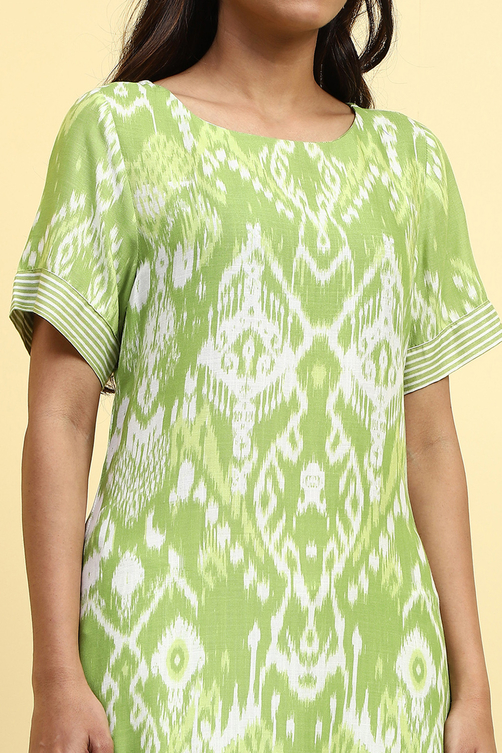 Blue Printed Straight Kurta Set image number 1