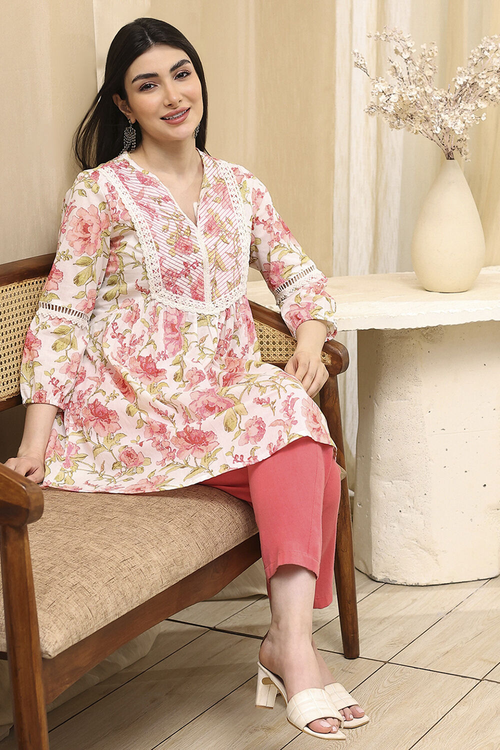 Earthy Blue Cotton Floral Flared Short Kurta image number 5