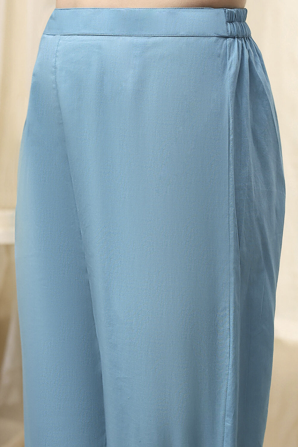 White Cotton Unstitched Suit Set image number 3