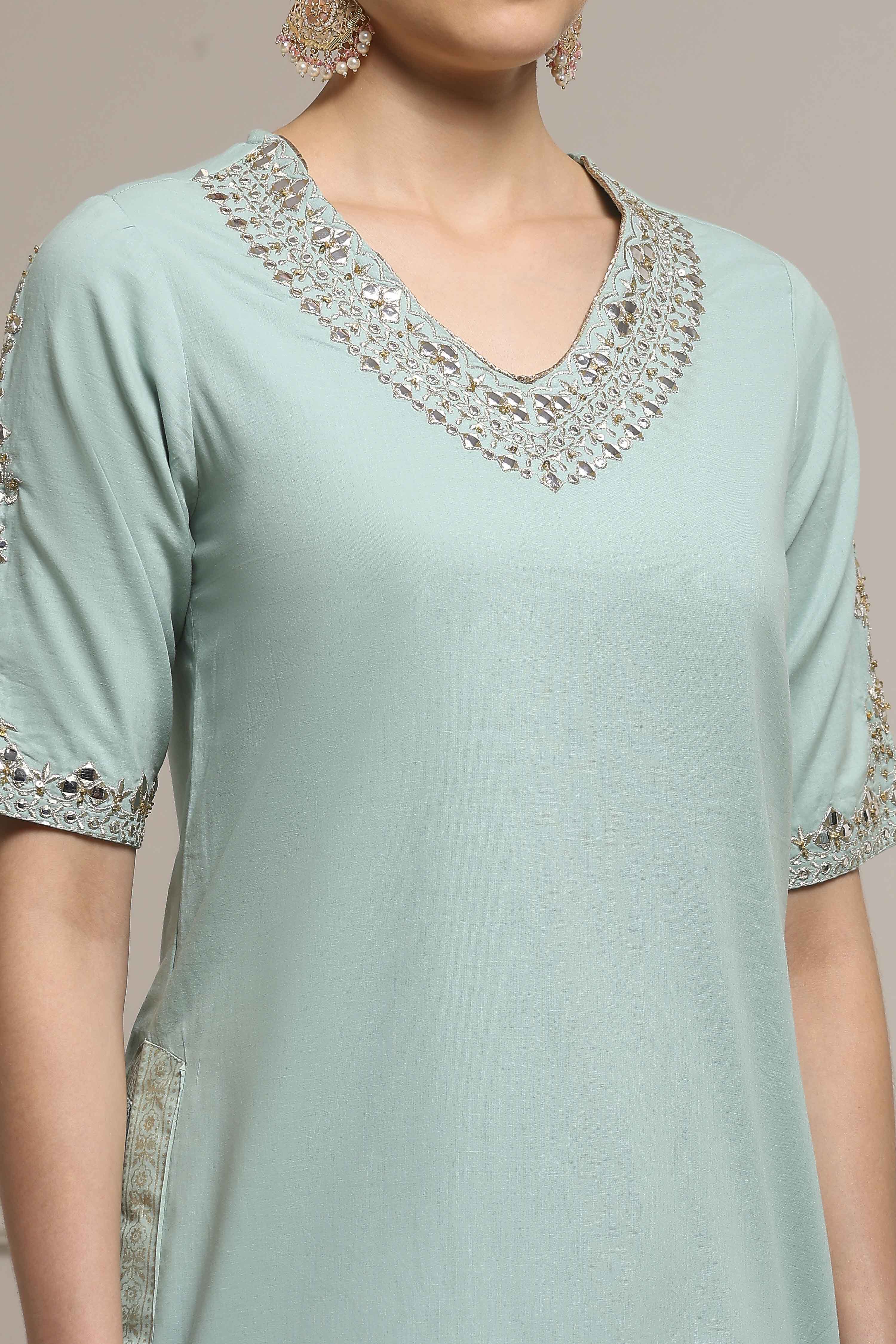 Light Green Cotton Dyed Straight Suit Set image number 1