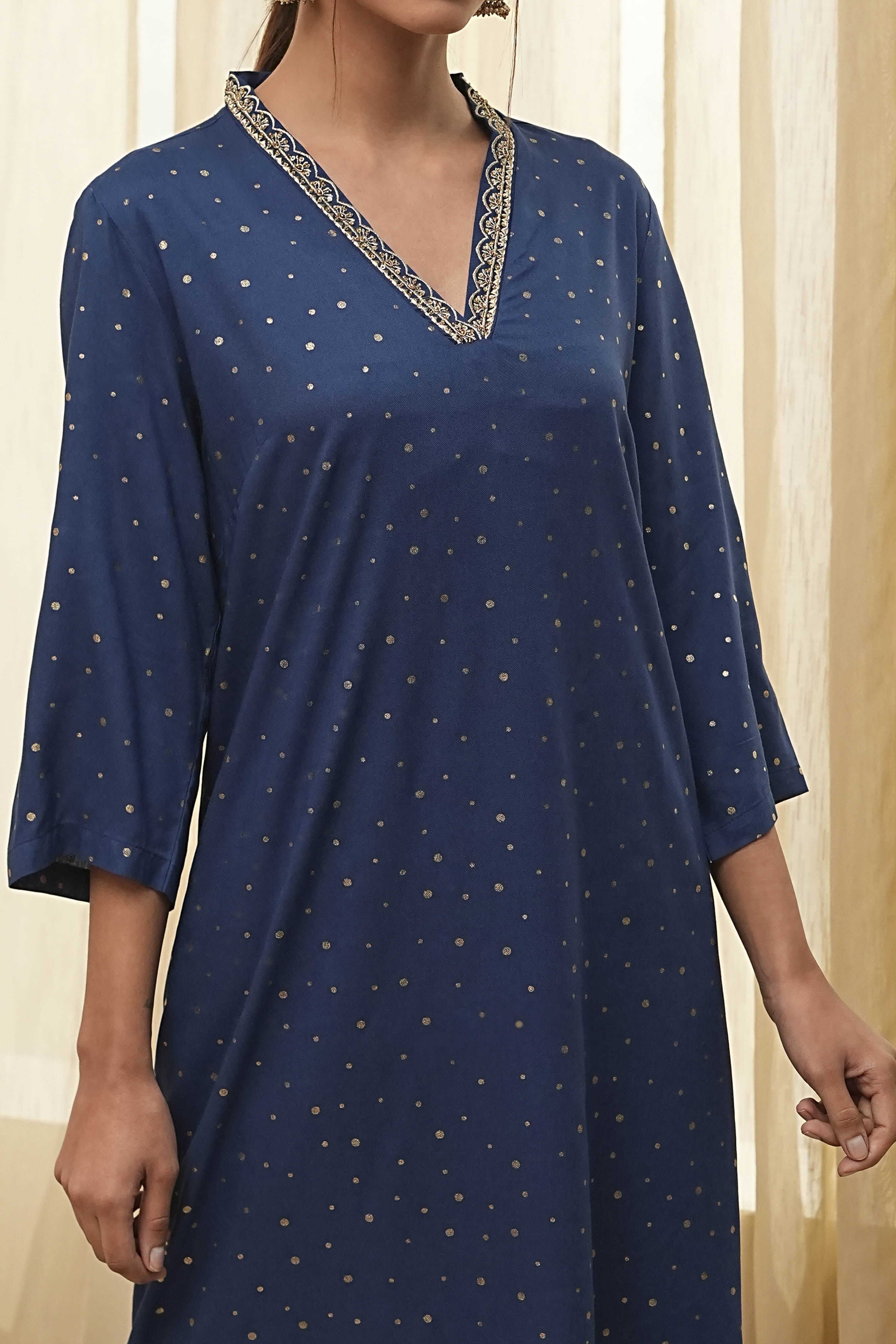 Blue Foil Printed Straight Kurta image number 1