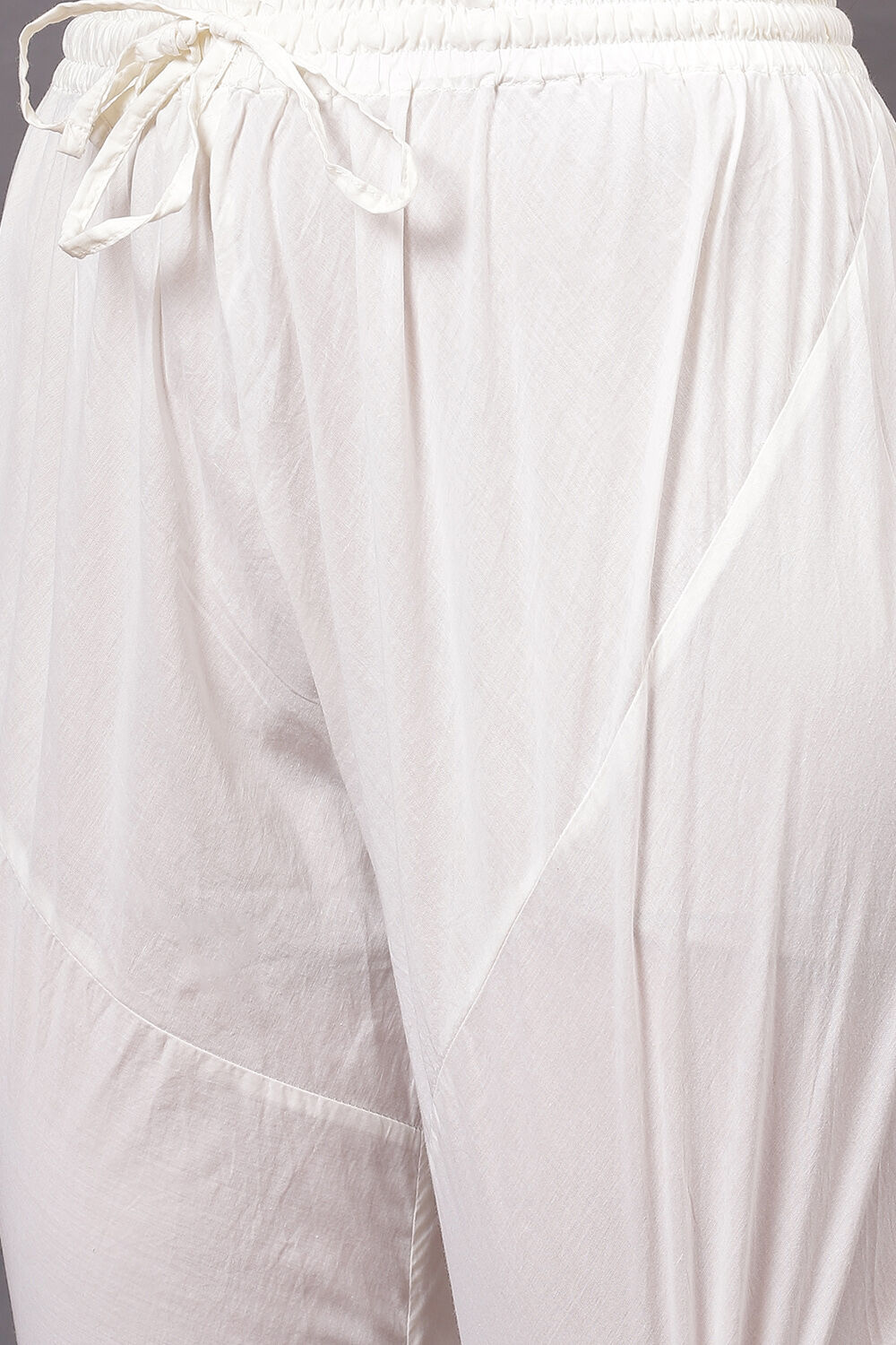 Off White Cotton Silk Flared Yarndyed Suit Set image number 2