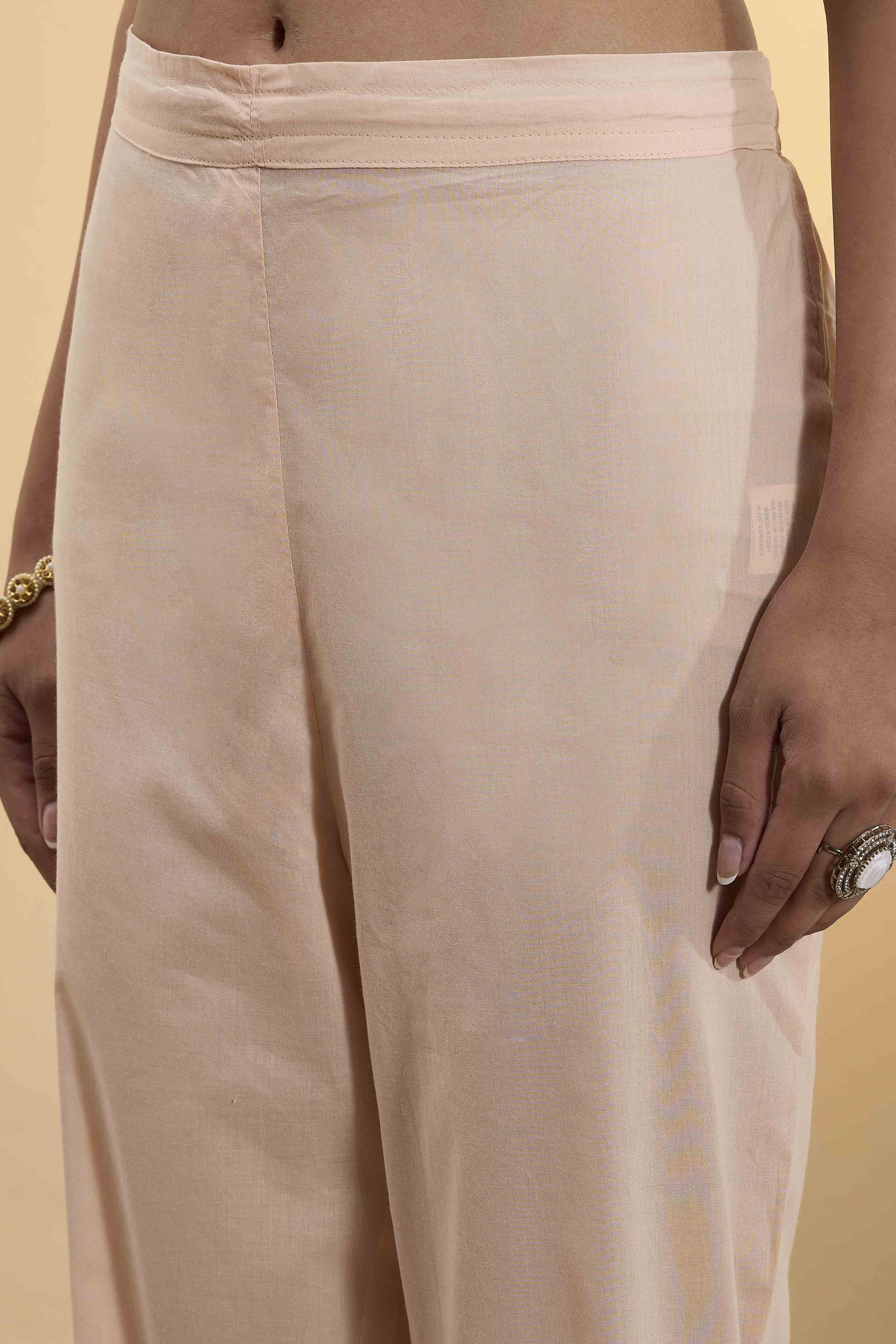 Beige Cotton Straight Kurta image number 2
