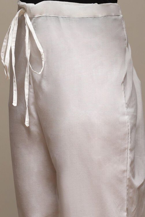 Off White Cotton Regular Pants image number 1