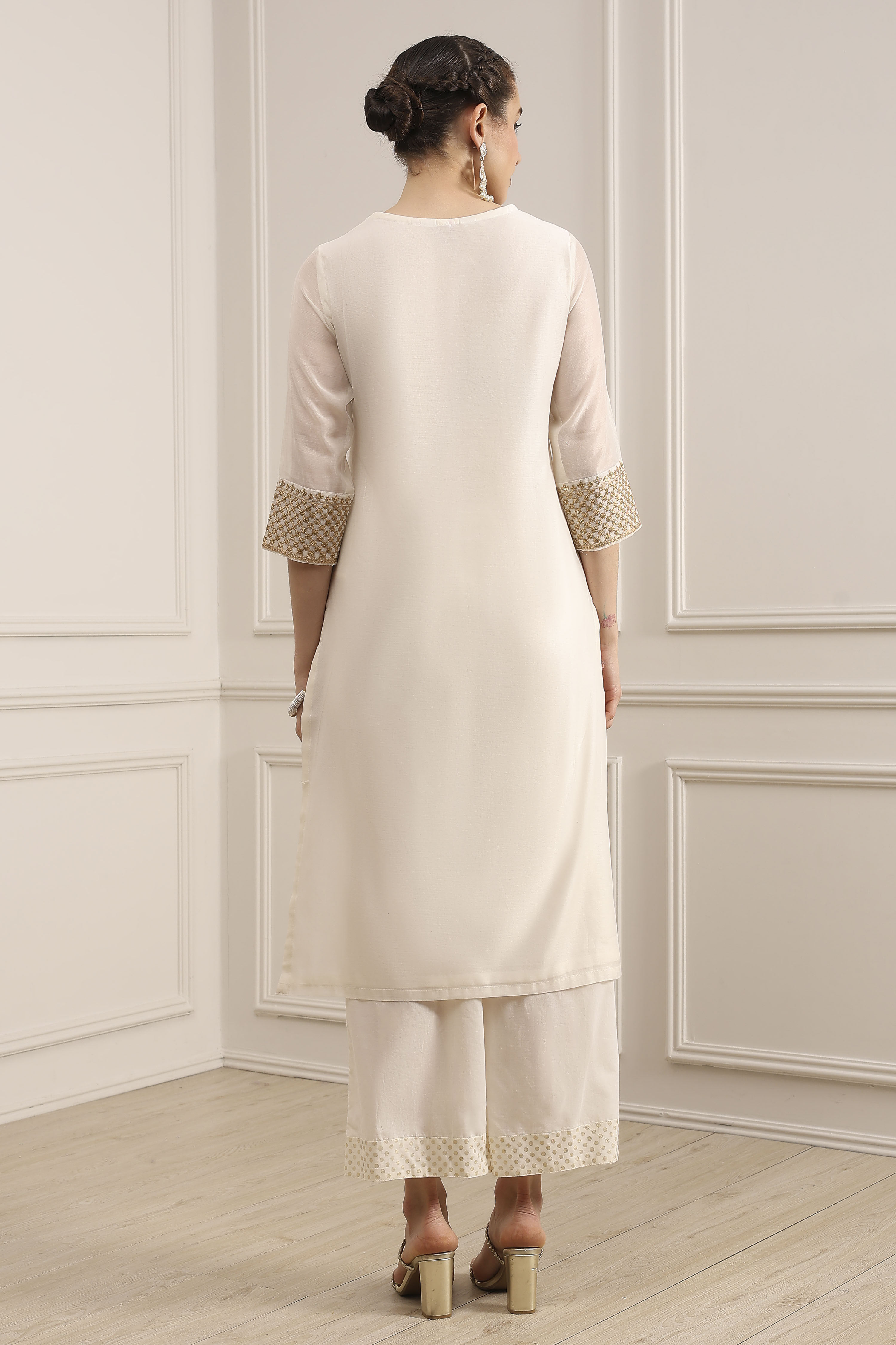 Red Embroidered Art Silk Straight Suit Set image number 4