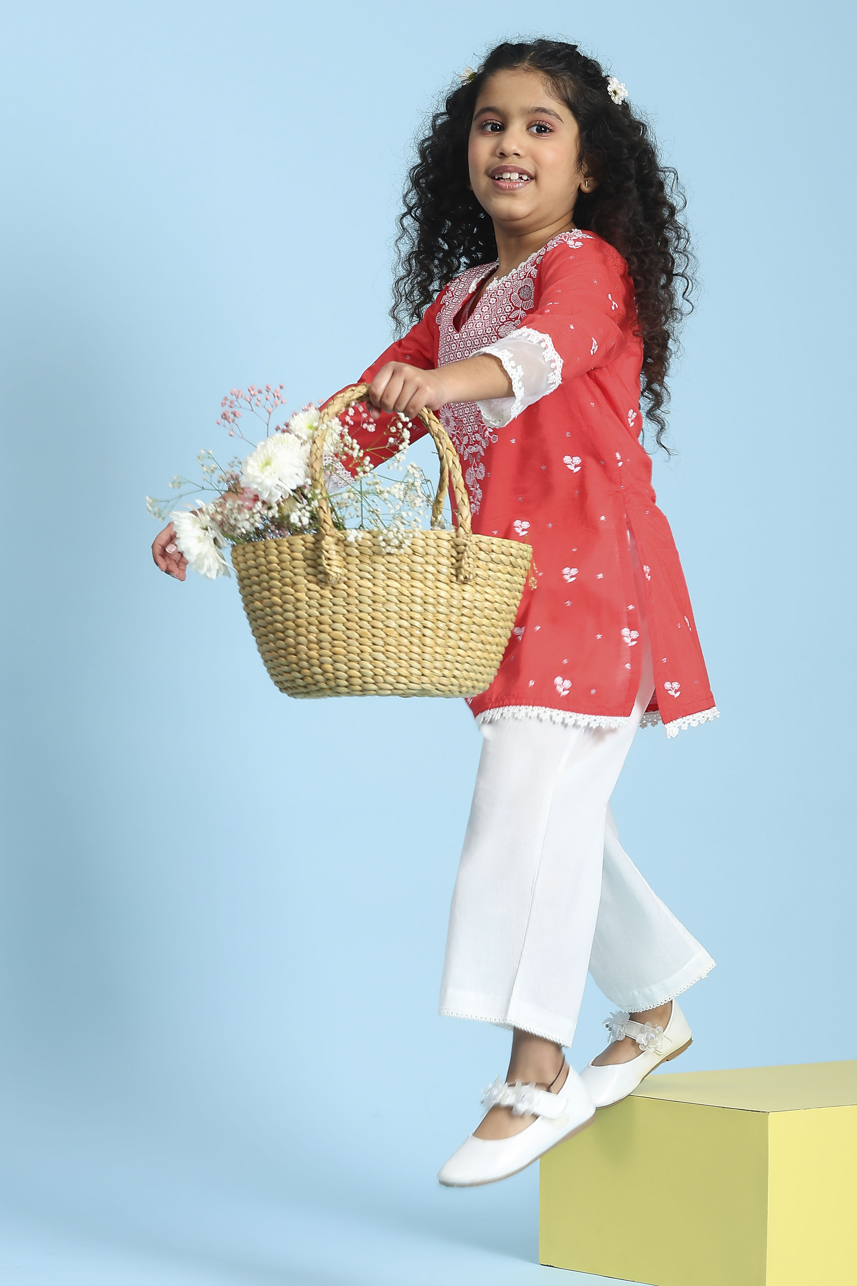 Coral Cotton Printed Straight Suit Set image number 6