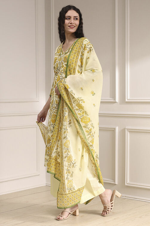 Cream-Colored Cotton Printed Straight Suit Set image number 3
