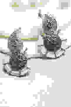 Green Alloy Drop & Danglers image number 0